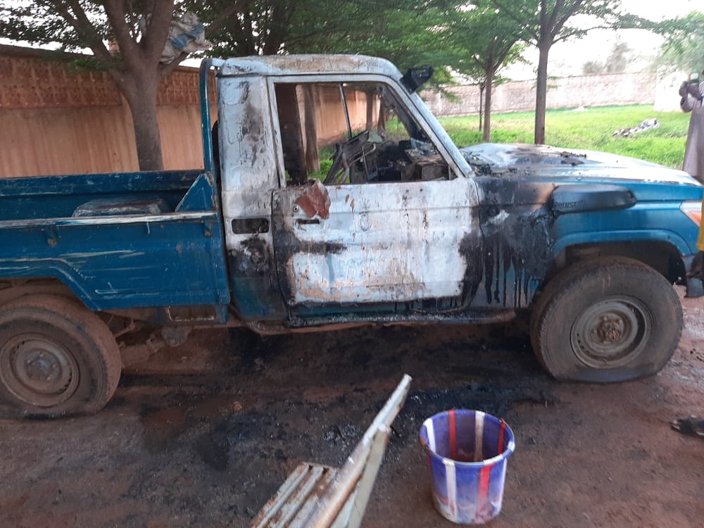 Mali: Suspected JNIM militant carried an attack against gendarmerie post at Sandaré, Kayes near borders with Sénégal and Mauritania. 1 injured, 1 vehicle destroyed, and 1 vehicle seized. Sahel