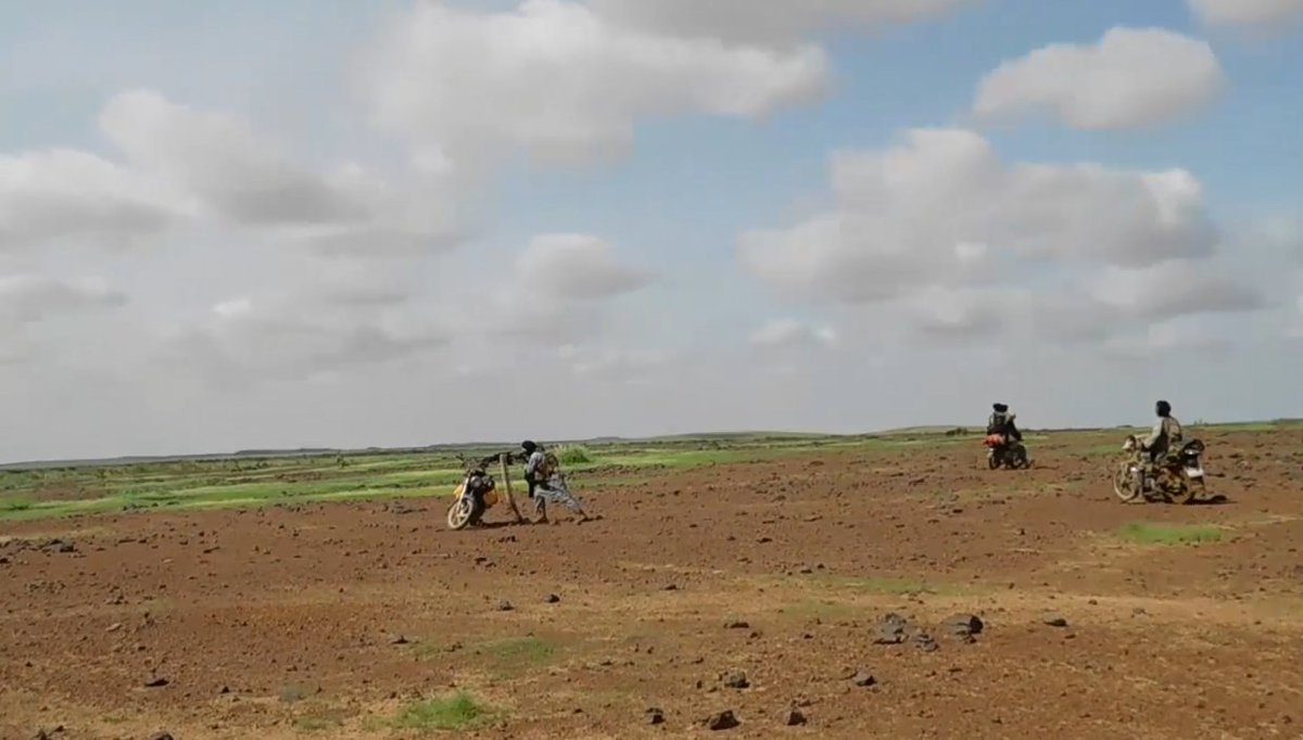 Mali: ISIS' Amaq released the first ever combat footage of clashes between ISGS (ISWAP-GS) and JNIM in the area of Talataye, the last area to succumb to the jihadi-on-jihadi fighting, video also shows one of ISGS' weapon of choice: the MC-mounted HMG