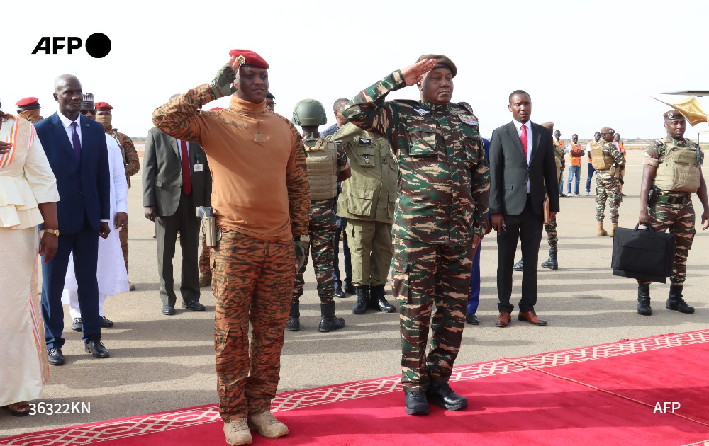 The military governments of Niger, Mali and Burkina Faso on Saturday marked their divorce from the rest of West Africa, as they signed a treaty setting up a confederation between them