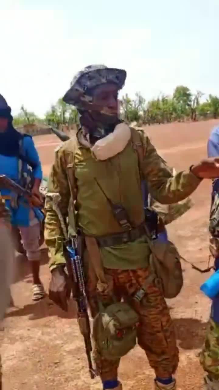 BURKINA FASO: Militantes del JNIM han publicado un nuevo vídeo filmado en Diapaga, en el que declaran que nunca abandonarán la ciudad.