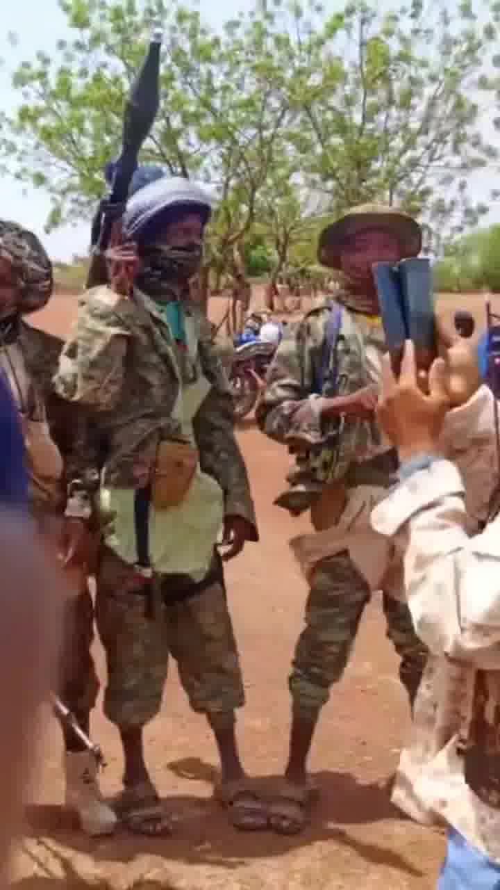 BURKINA FASO: Militantes del JNIM han publicado un nuevo vídeo filmado en Diapaga, en el que declaran que nunca abandonarán la ciudad.