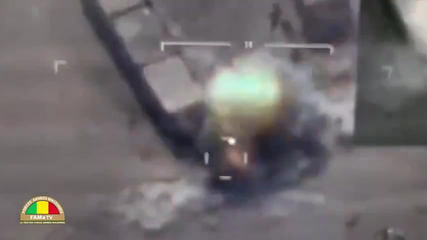 Las Fuerzas Armadas de Mali (FAMa) han publicado imágenes de los ataques aéreos que llevaron a cabo contra objetivos en la región de Kidal como parte de sus operaciones antiterroristas.