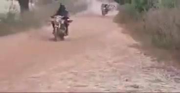 After staying in control of the town of Loulouni, southern Mali, for a while, JNIM withdraws its forces, the militant filming says he can't film all of the fighters as there are too many, and that they came to fight the pro-government Dozo militias but most of them fled