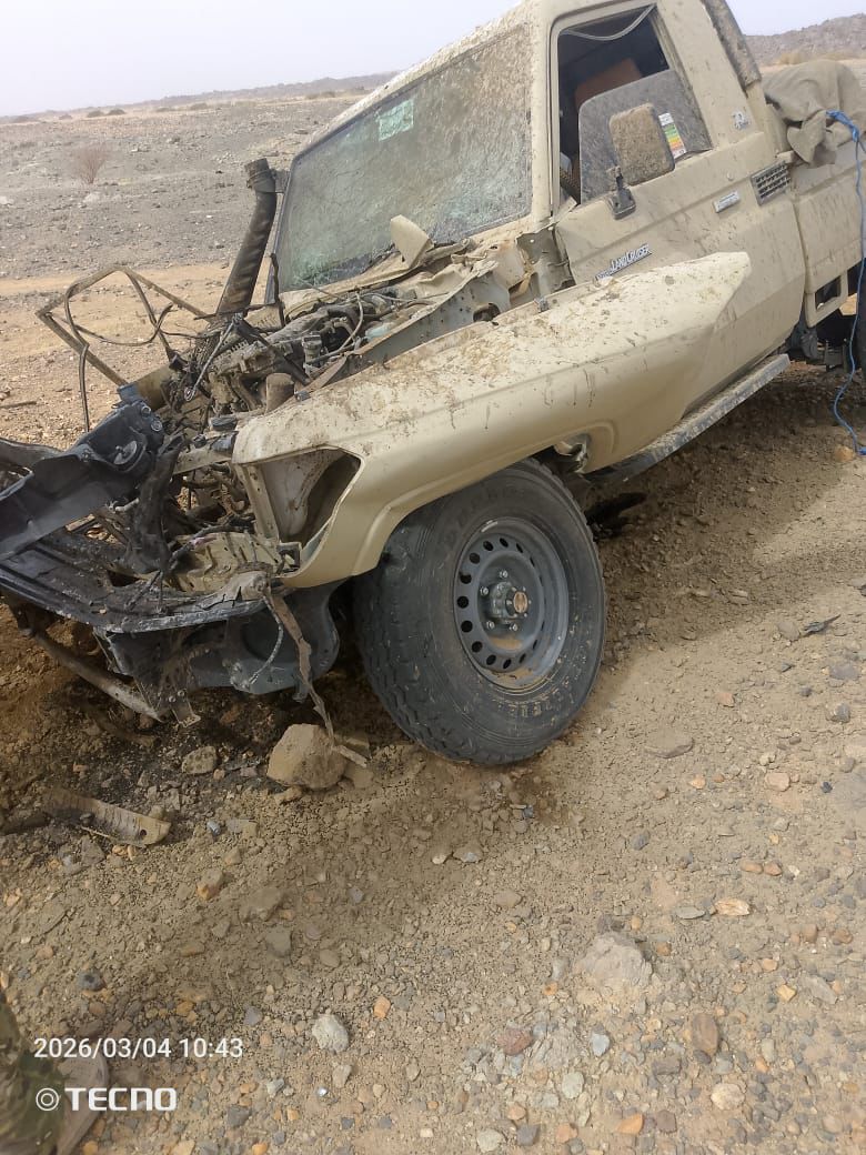 #Kidal A pickup truck belonging to militias allied with Russian mercenaries was blown up, an armored vehicle was also completely destroyed, deaths and injuries reported in the two military vehicles displayed by the FLA rebels this evening in #Takalot.