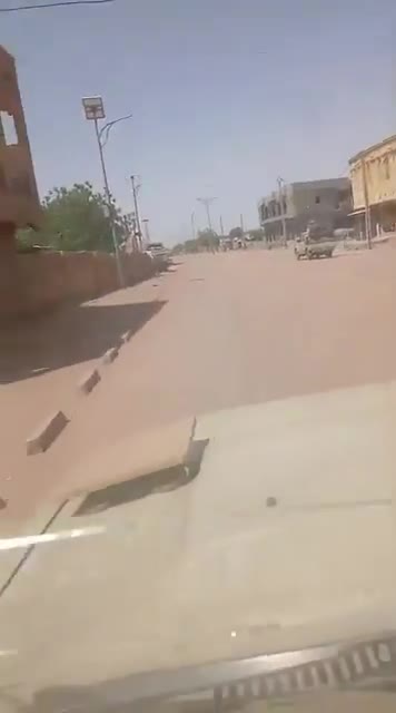 Clashes between the Malian Army and militants of the Azawad Liberation Front (FLA) are continuing in Gao, Eastern Mali