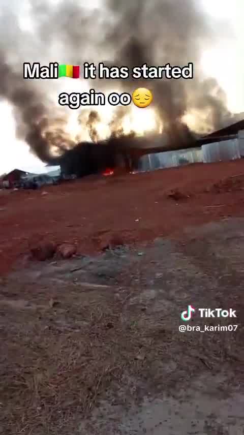 JNIM attacked a Chinese mining company in Narena. Nine Chinese nationals were reportedly kidnapped. The same site was attacked during the same period last year, when two Ghanaians and one Malian were killed