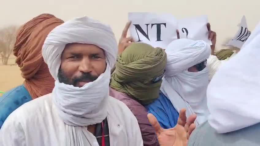 Demonstrations took place in Telhandak in the Kidal region this morning, May 24, 2026, to protest violations committed by the Malian army and the Russian Africa Corps against civilians in Azawad, as well as the use of banned cluster munitions during recent operations in Kidal and Timbuktu.