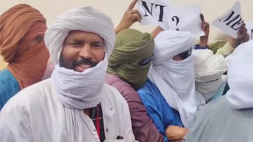 Demonstrations took place in Telhandak in the Kidal region this morning, May 24, 2026, to protest violations committed by the Malian army and the Russian Africa Corps against civilians in Azawad, as well as the use of banned cluster munitions during recent operations in Kidal and Timbuktu.