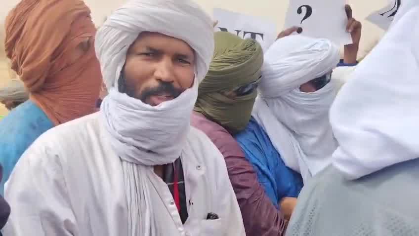 Demonstrations took place in Telhandak in the Kidal region this morning, May 24, 2026, to protest violations committed by the Malian army and the Russian Africa Corps against civilians in Azawad, as well as the use of banned cluster munitions during recent operations in Kidal and Timbuktu.