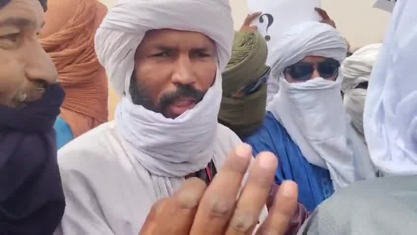 Demonstrations took place in Telhandak in the Kidal region this morning, May 24, 2026, to protest violations committed by the Malian army and the Russian Africa Corps against civilians in Azawad, as well as the use of banned cluster munitions during recent operations in Kidal and Timbuktu.