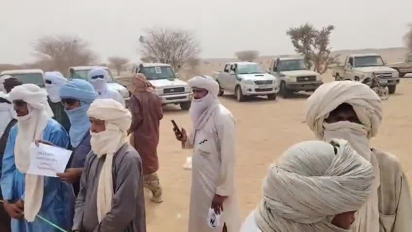 Demonstrations took place in Telhandak in the Kidal region this morning, May 24, 2026, to protest violations committed by the Malian army and the Russian Africa Corps against civilians in Azawad, as well as the use of banned cluster munitions during recent operations in Kidal and Timbuktu.