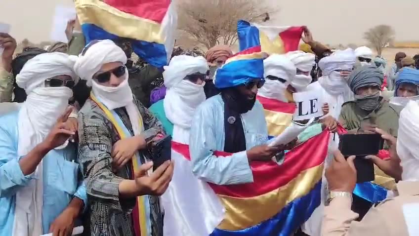 Demonstrations took place in Telhandak in the Kidal region this morning, May 24, 2026, to protest violations committed by the Malian army and the Russian Africa Corps against civilians in Azawad, as well as the use of banned cluster munitions during recent operations in Kidal and Timbuktu.