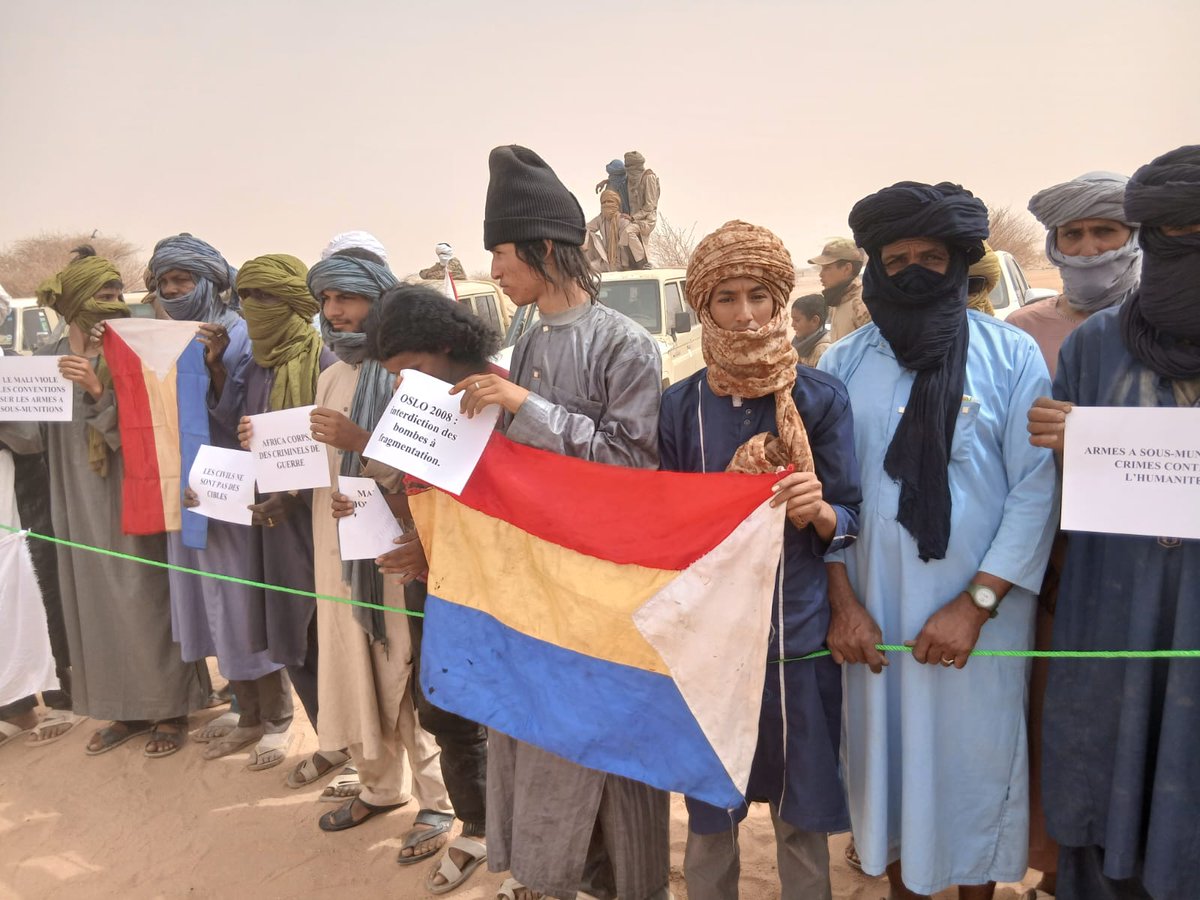 Demonstrations took place in Telhandak in the Kidal region this morning, May 24, 2026, to protest violations committed by the Malian army and the Russian Africa Corps against civilians in Azawad, as well as the use of banned cluster munitions during recent operations in Kidal and Timbuktu.