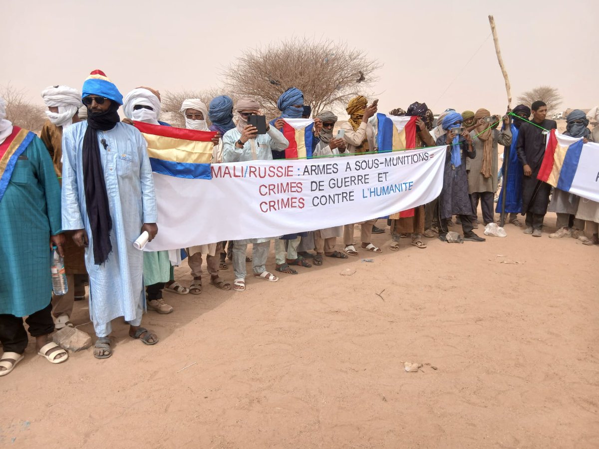 Demonstrations took place in Telhandak in the Kidal region this morning, May 24, 2026, to protest violations committed by the Malian army and the Russian Africa Corps against civilians in Azawad, as well as the use of banned cluster munitions during recent operations in Kidal and Timbuktu.