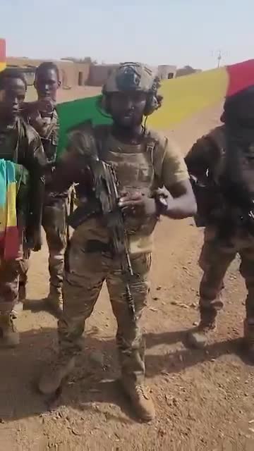 Mali: FLA/JNIM forces look to have withdrawn from Anefis and the town is back in FAMa/Africa Corps hands. The convoy continues to approach, and will likely arrive unharmed