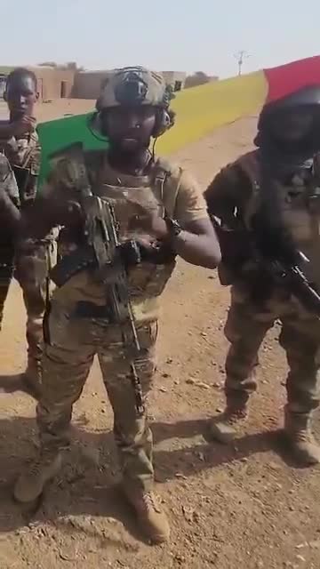 Mali: FLA/JNIM forces look to have withdrawn from Anefis and the town is back in FAMa/Africa Corps hands. The convoy continues to approach, and will likely arrive unharmed