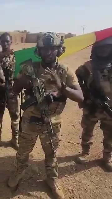 Mali: FLA/JNIM forces look to have withdrawn from Anefis and the town is back in FAMa/Africa Corps hands. The convoy continues to approach, and will likely arrive unharmed