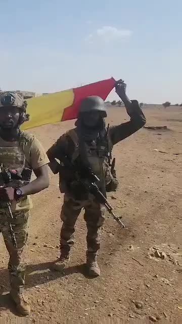 Mali: FLA/JNIM forces look to have withdrawn from Anefis and the town is back in FAMa/Africa Corps hands. The convoy continues to approach, and will likely arrive unharmed