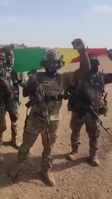 Mali: FLA/JNIM forces look to have withdrawn from Anefis and the town is back in FAMa/Africa Corps hands. The convoy continues to approach, and will likely arrive unharmed