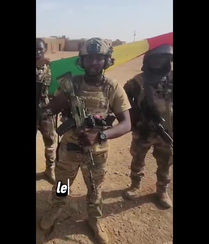 Anafif: The FAMAS and Africa Corps troops entrenched in Anafif are under fire. Several shells have already struck their targets at the military camp.